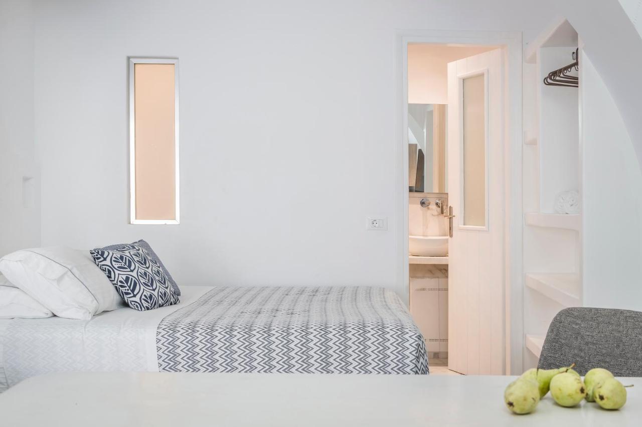 Kostantis Town Suites Mykonos Town エクステリア 写真