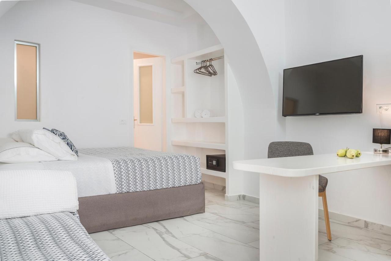 Kostantis Town Suites Mykonos Town エクステリア 写真