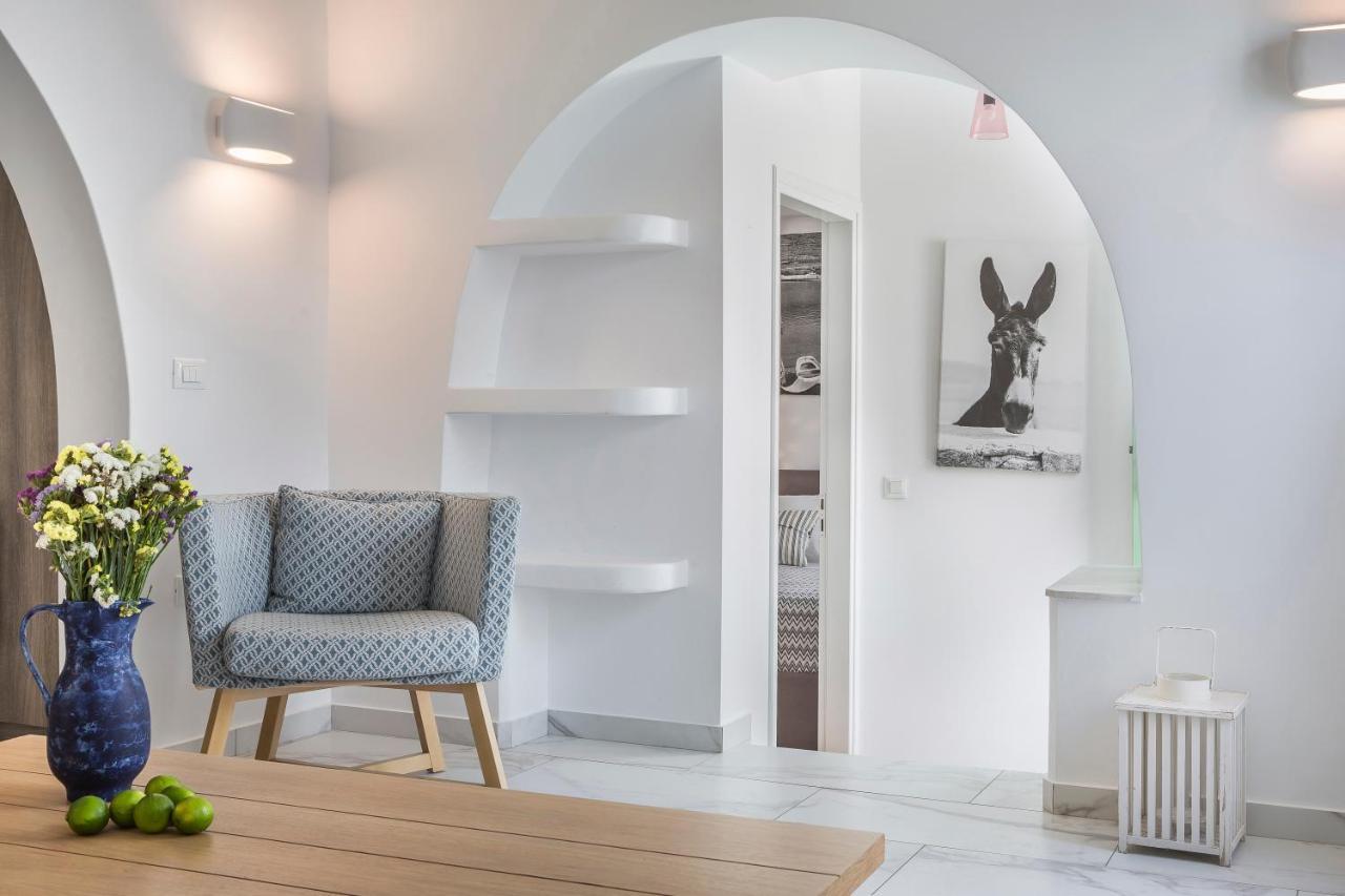 Kostantis Town Suites Mykonos Town エクステリア 写真